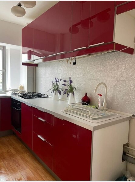 Mihai Bravu, Mall Vitan,